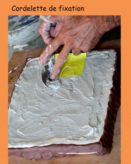 INCLUSION  DANS  LE PL�TRE DE LA  CORDELETTE